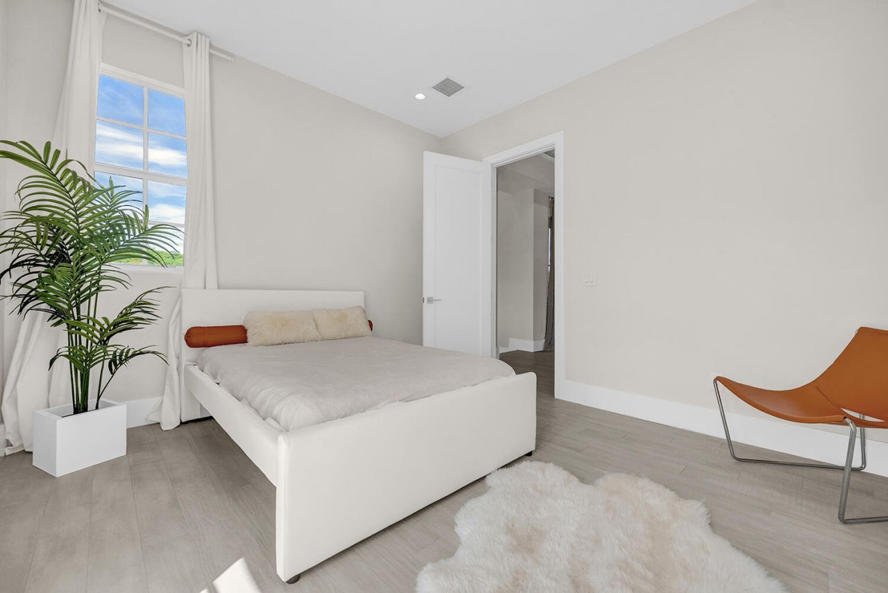 216 NW 11th Street, Boca Raton, FL 33432 Photo