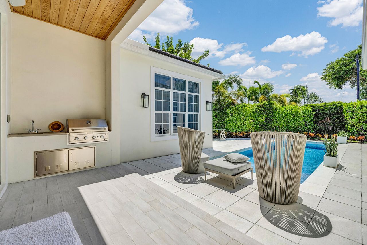 216 NW 11th Street, Boca Raton, FL 33432 Photo