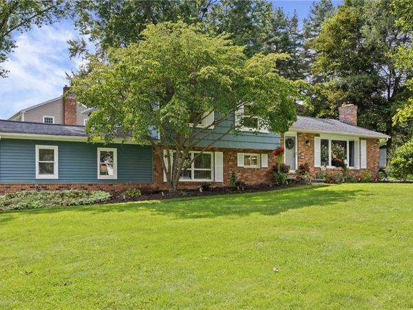 51 Southern Hills Circle, Henrietta, NY 14467