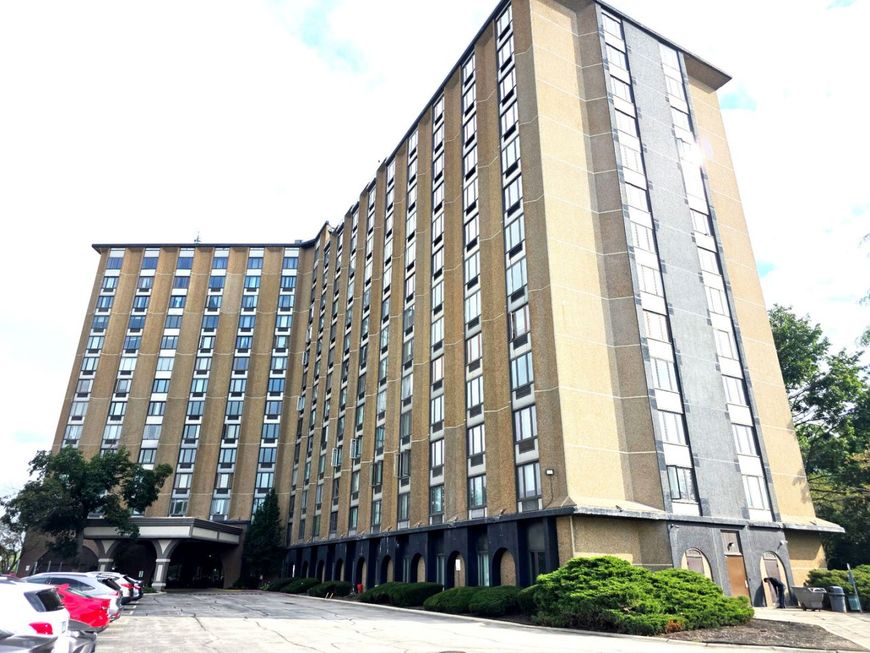 Main Photo