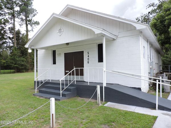 5406 AVENUE B, Jacksonville, FL 32209