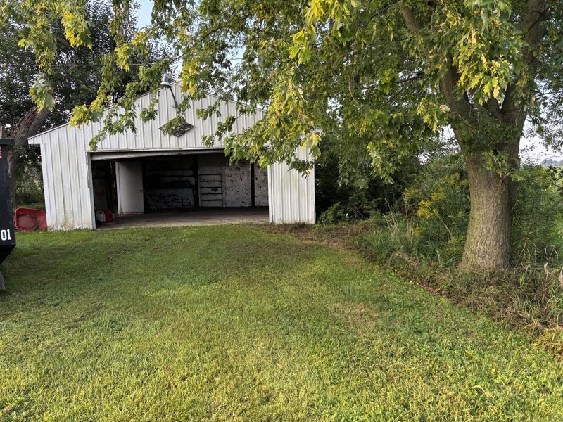5776 Greenville-Palestine Road, Greenville, OH 45331 Photo 3