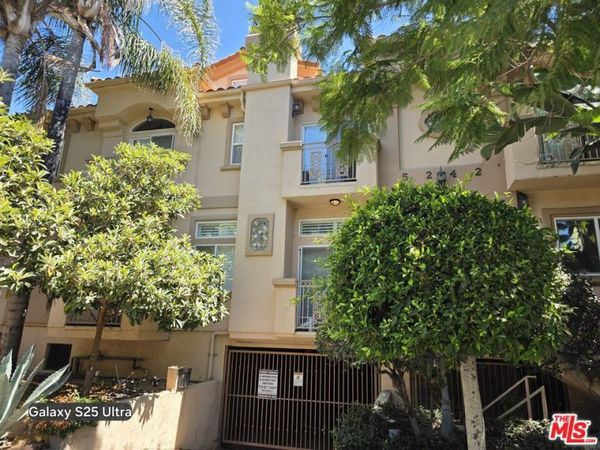 5242 Vesper Avenue, Unit 8, Los Angeles, CA 91411
