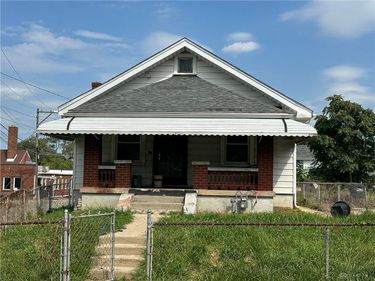 16 S Plaza Avenue, Dayton, OH 45417
