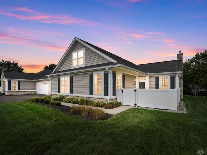 4782 Cobblestone Drive, Tipp City, OH 45371 Photo 1