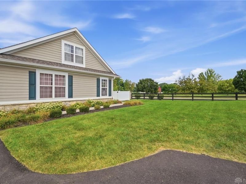 4782 Cobblestone Drive, Tipp City, OH 45371 Photo 47