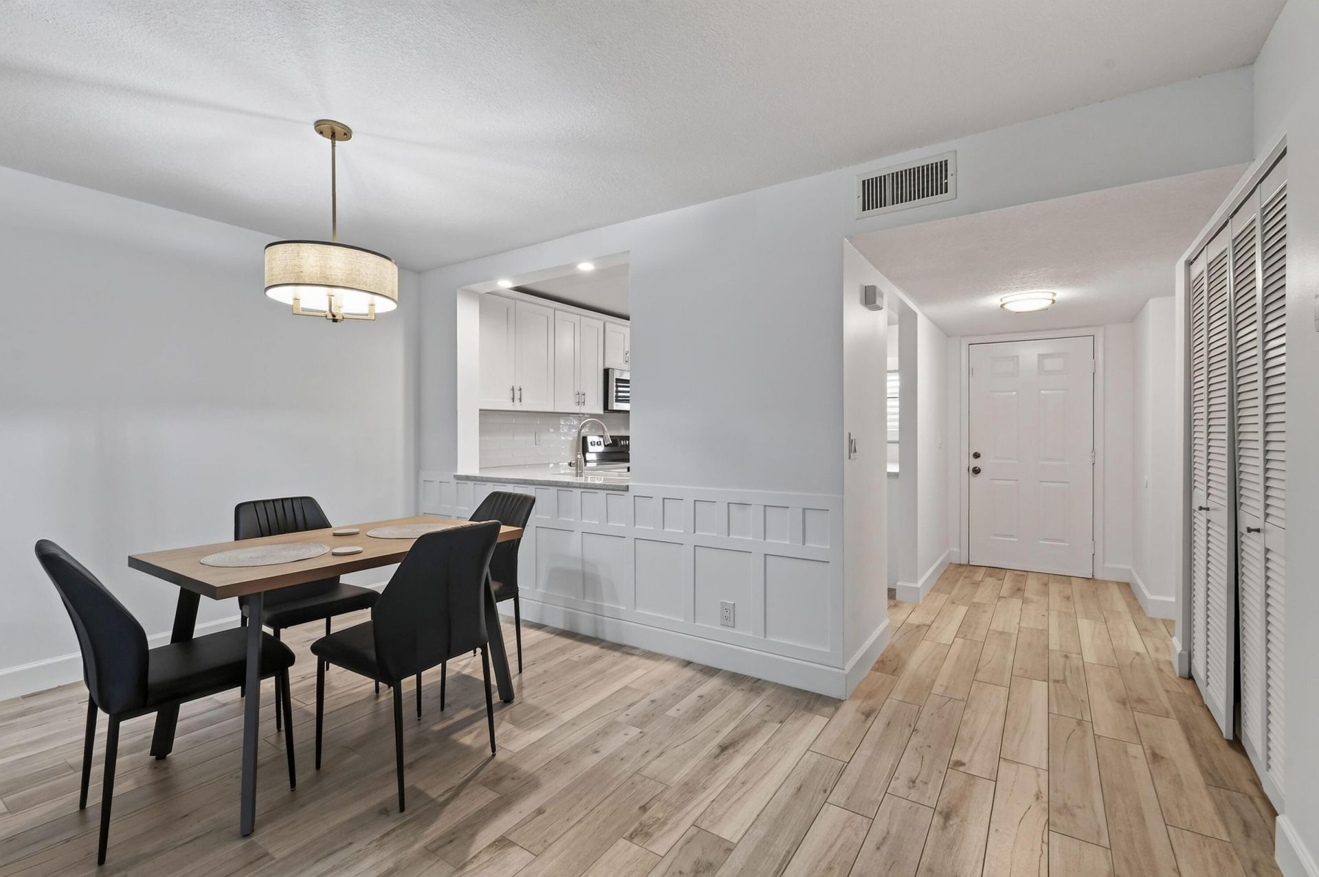 13335 Touchstone Place, Unit 101 D, Palm Beach Gardens, FL 33418 Photo