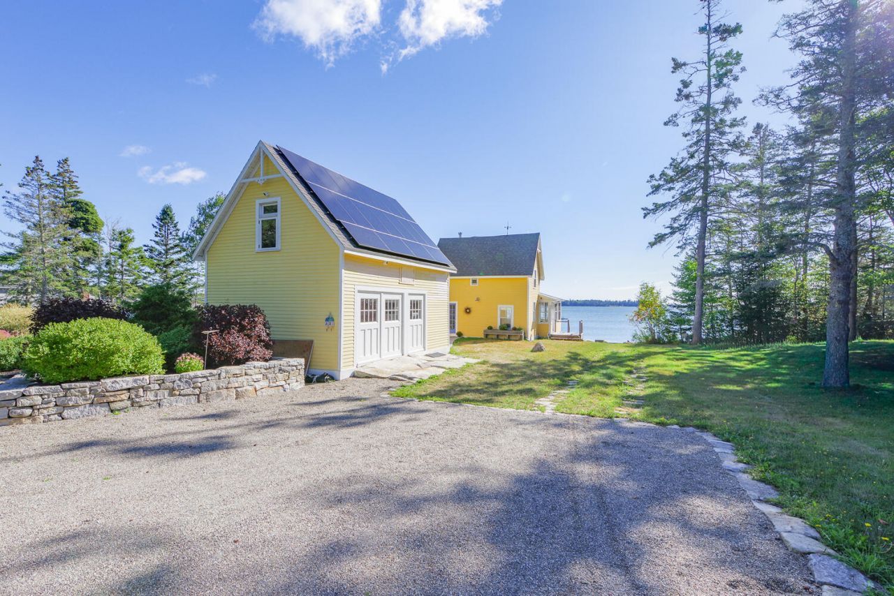 34 Ginn Point Road, Owls Head, ME 04854 Main Photo