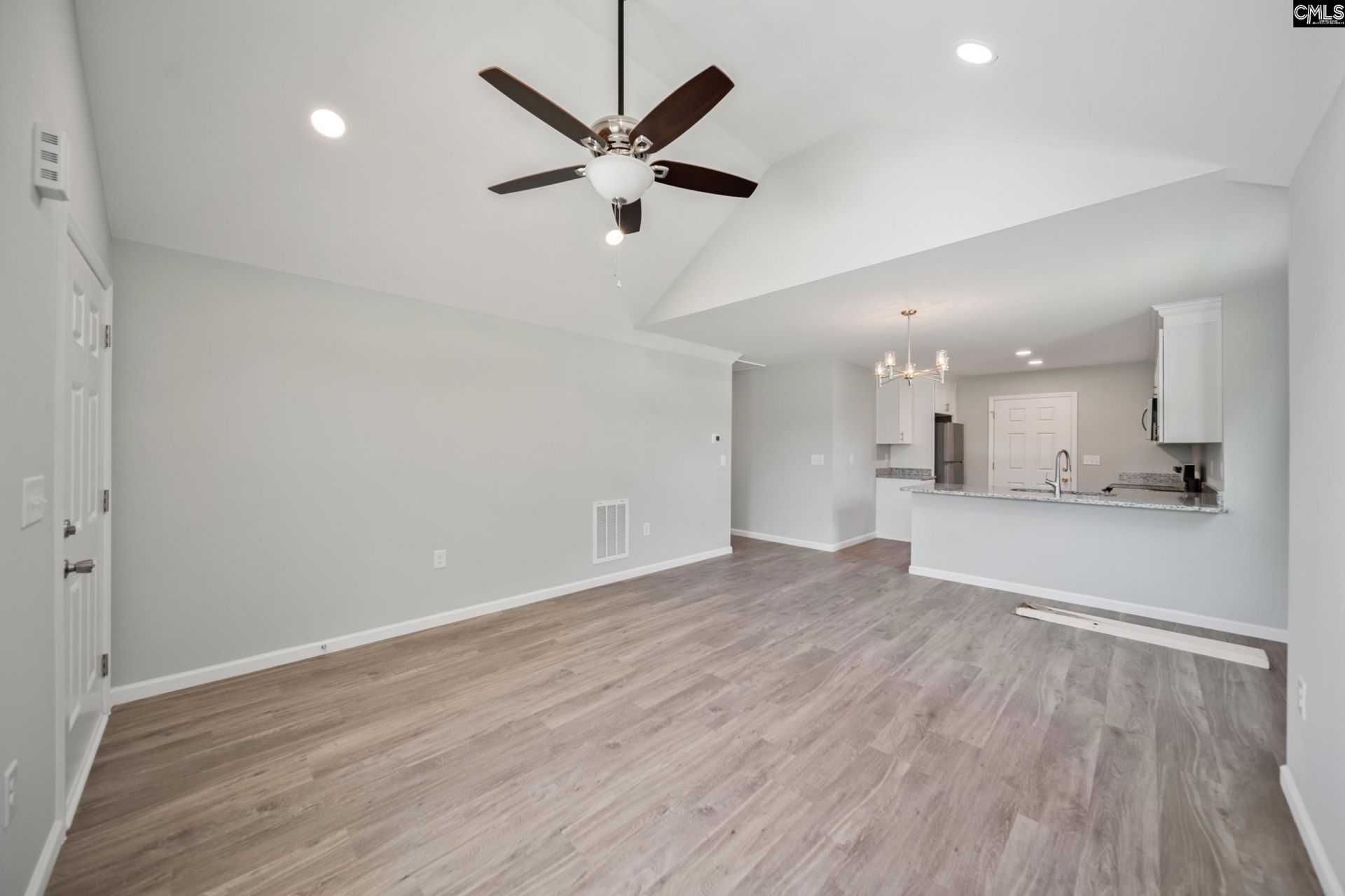 118 Sunny Acres Drive Photo 9