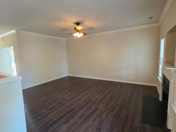 15542 Stronvar House Lane, Charlotte, NC 28277
