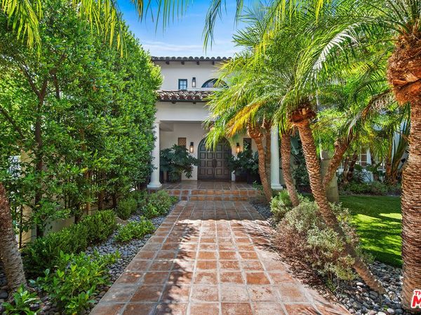 9928 Toluca Lake Avenue, Toluca Lake, CA 91602