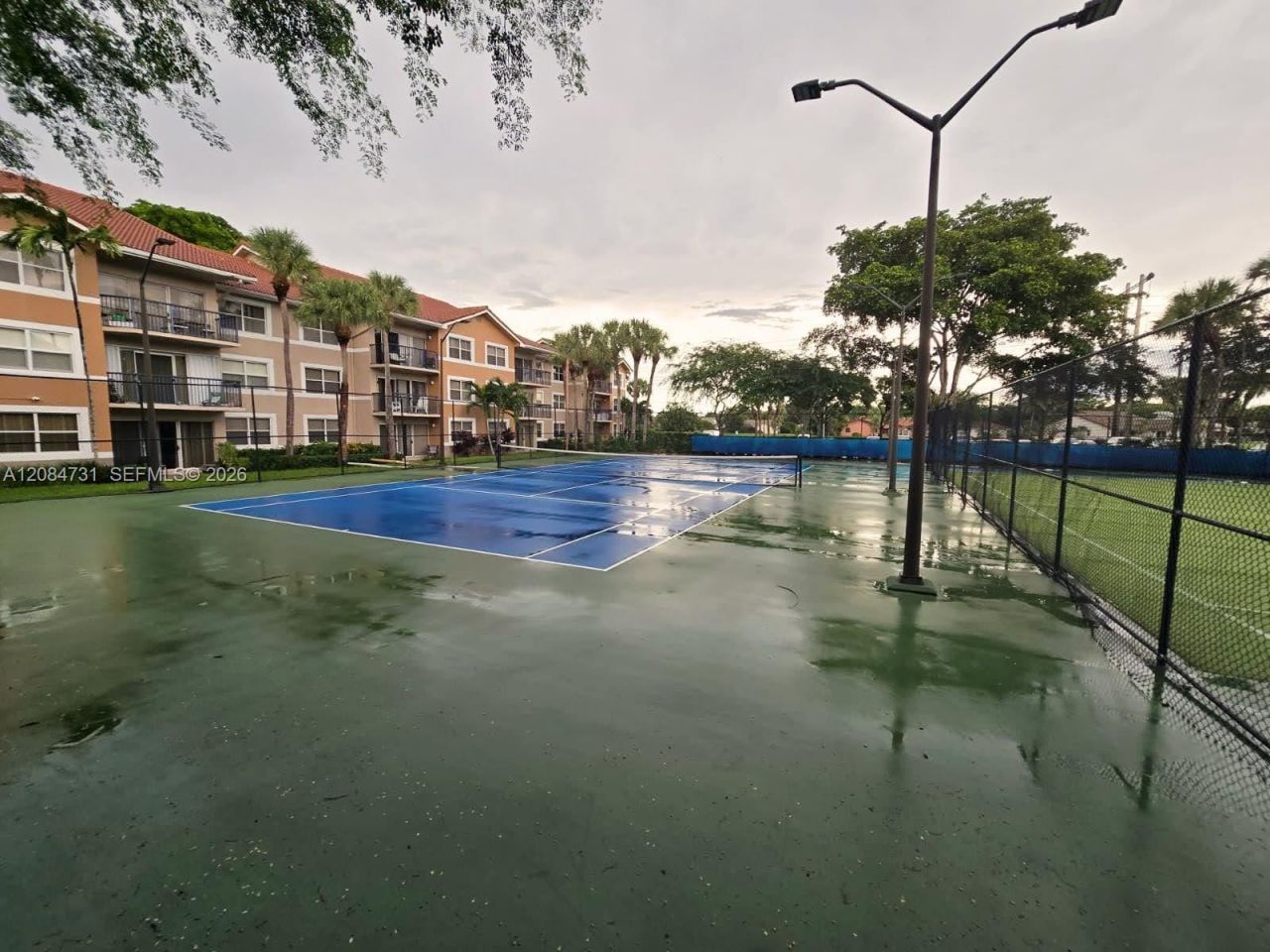 8701 Wiles Rd, Unit 305, Coral Springs, FL 33067 Photo