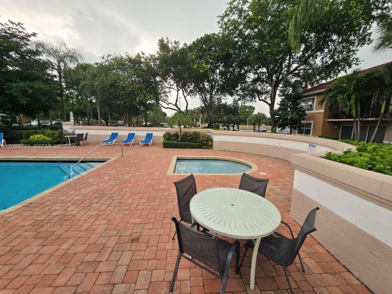 8701 Wiles Rd, Unit 305, Coral Springs, FL 33067 Photo