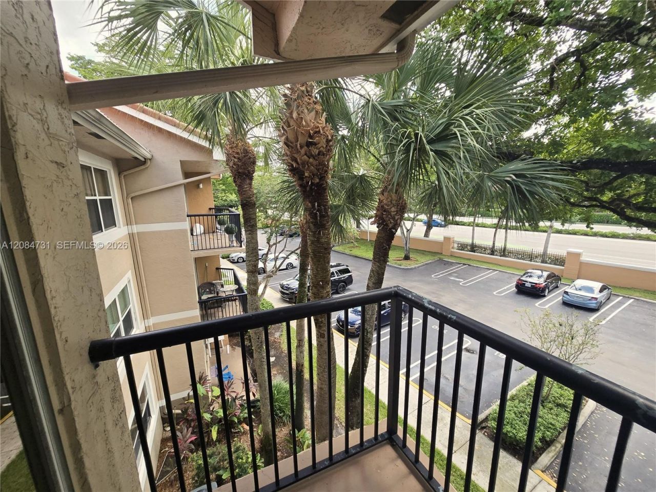 8701 Wiles Rd, Unit 305, Coral Springs, FL 33067 Photo