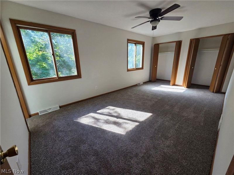 2540 Charney Road, University Heights, OH 44118 Photo 10