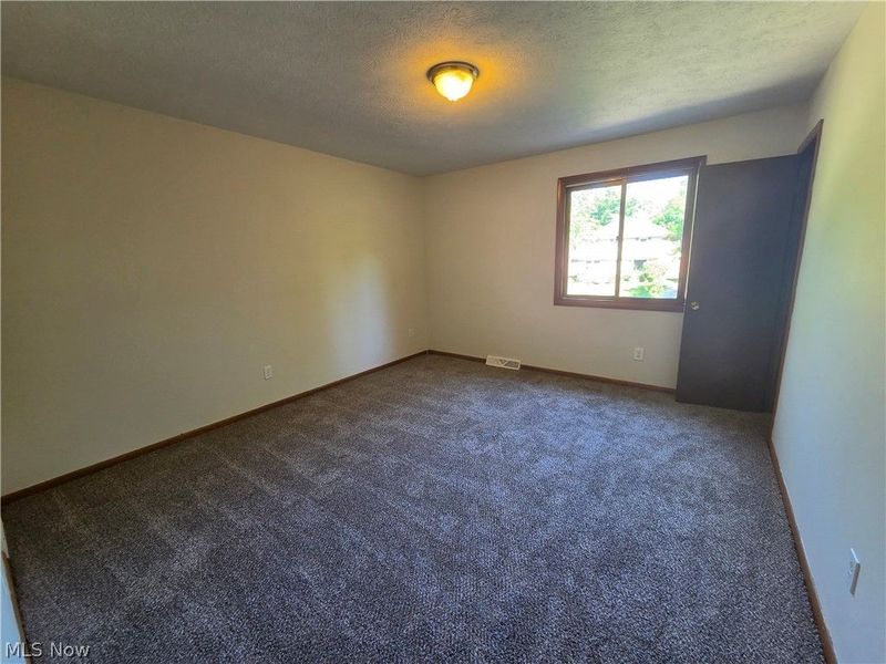 2540 Charney Road, University Heights, OH 44118 Photo 12