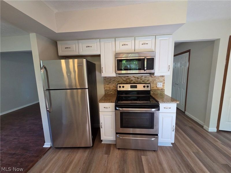 2540 Charney Road, University Heights, OH 44118 Photo 5