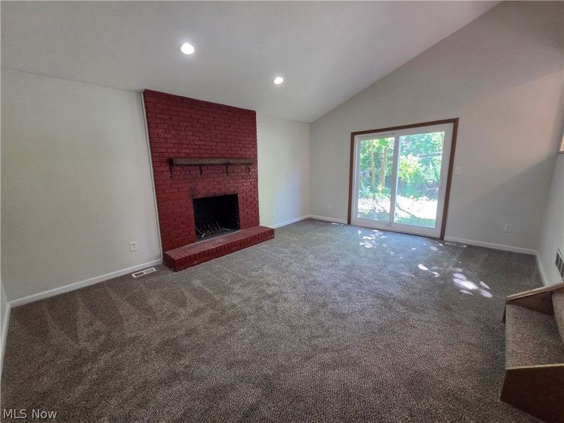 2540 Charney Road, University Heights, OH 44118 Photo 9