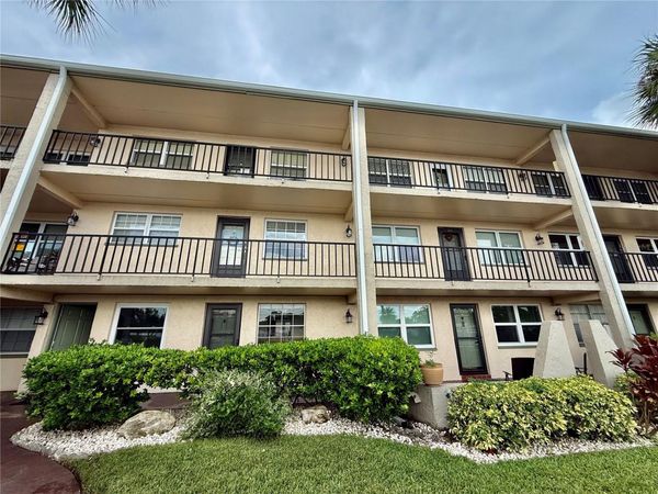 11700 PARK BOULEVARD , Unit 106, SEMINOLE, FL 33772