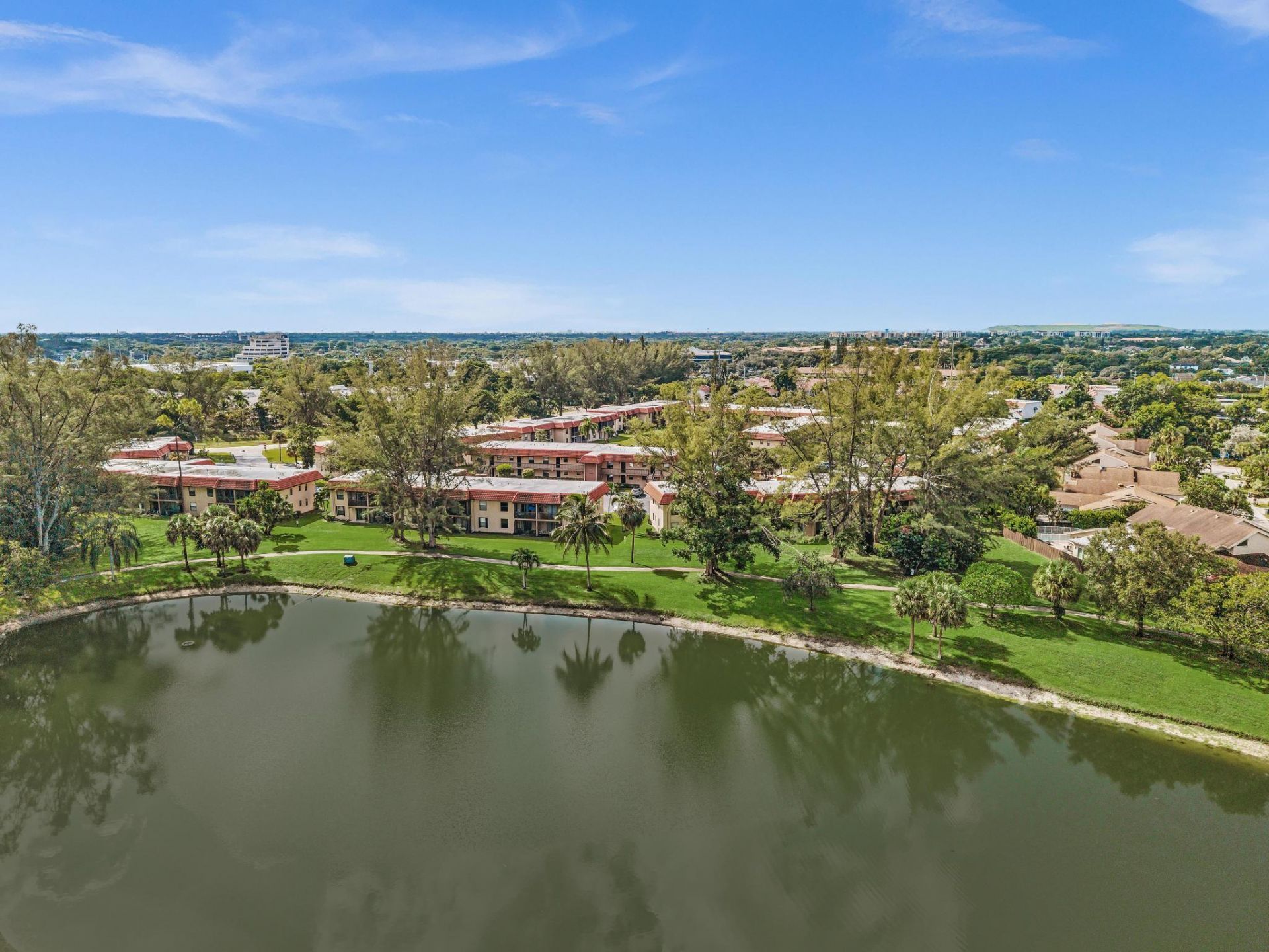 21904 Lake Forest Circle, Unit 202, Boca Raton, FL 33433 Photo