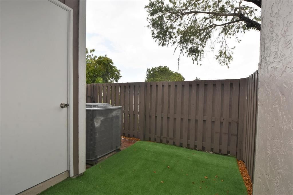 514 Woodgate Circle, Unit C, Sunrise, FL 33326 Photo
