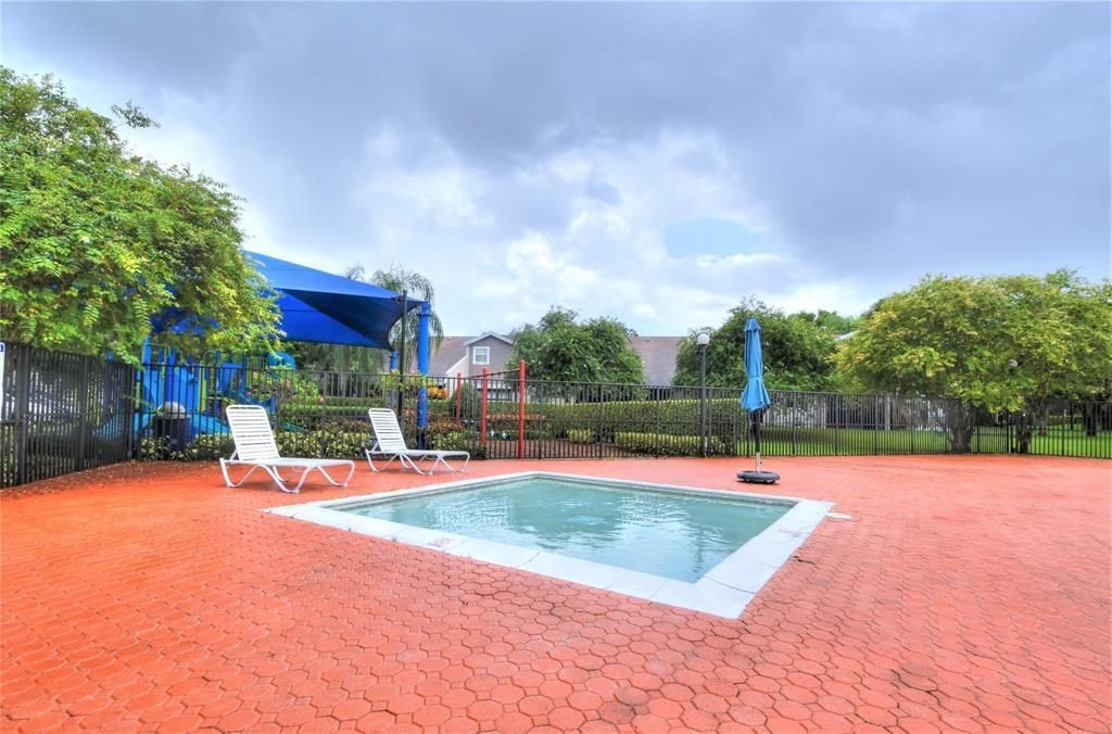 514 Woodgate Circle, Unit C, Sunrise, FL 33326 Photo