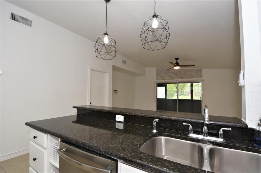 514 Woodgate Circle, Unit C, Sunrise, FL 33326 Photo