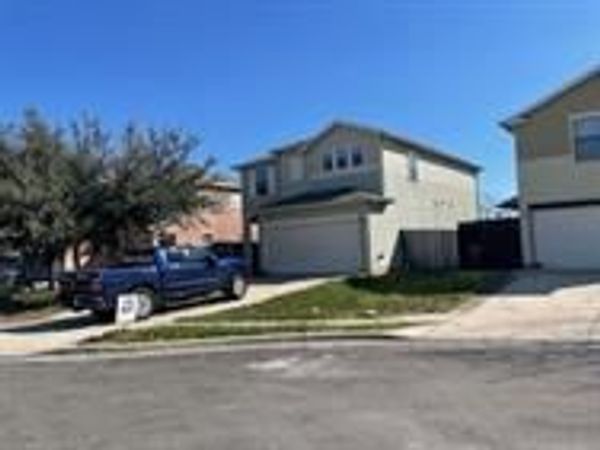 6113 Randleman DR , Del Valle, TX 78617