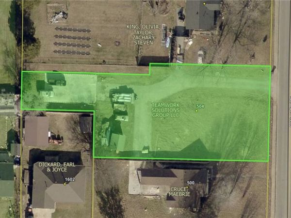 504 N West End Street, Springdale, AR 72764