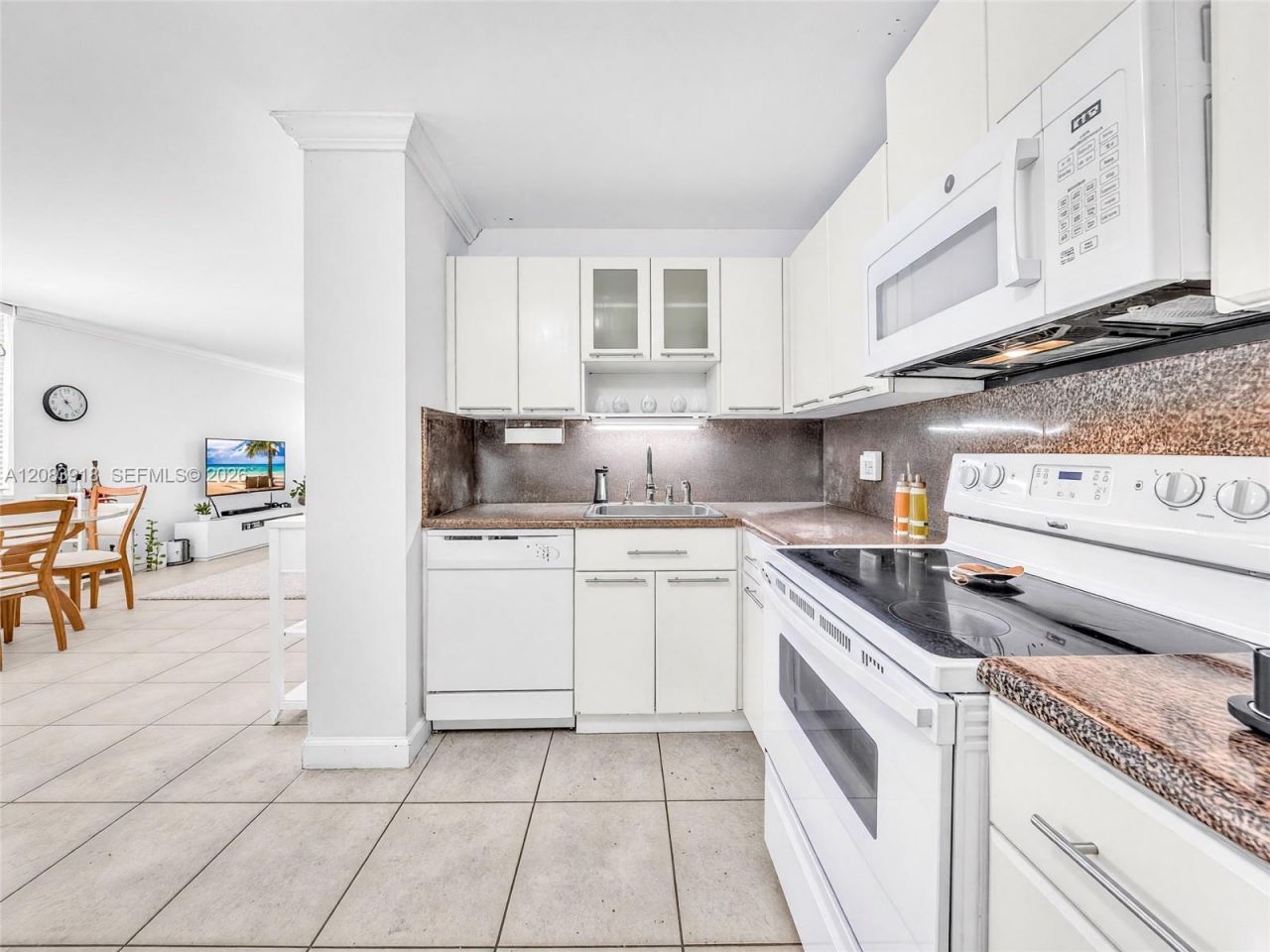 2016 Bay Dr, Unit 203, Miami Beach, FL 33141 Photo