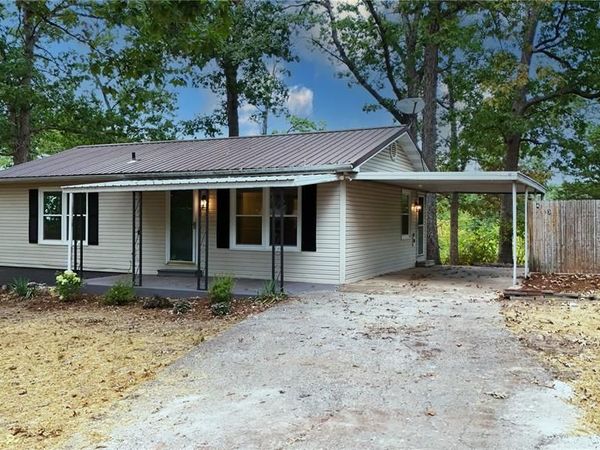 4343 Center Drive, De Soto, MO 63020