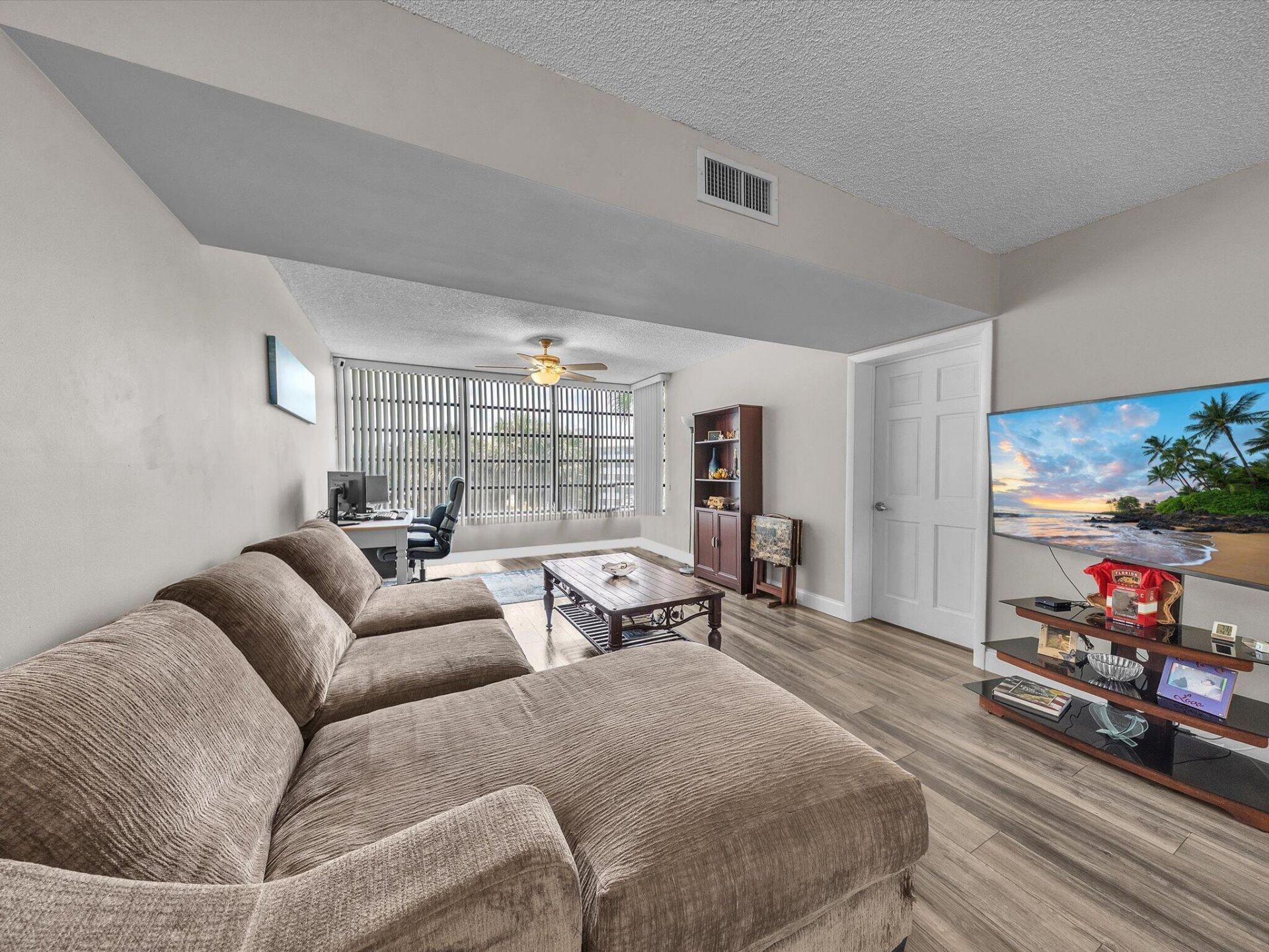 1701 Whitehall Drive, Unit 302, Davie, FL 33324 Photo