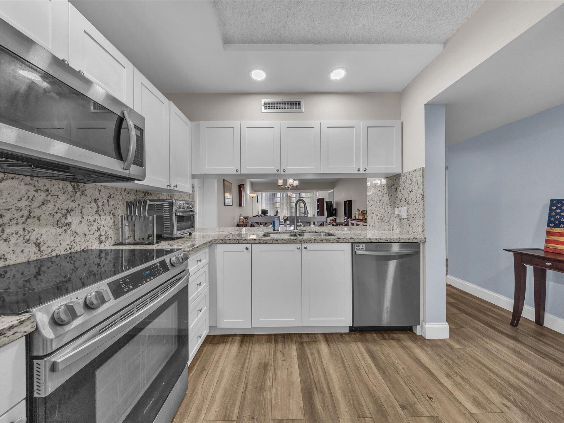 1701 Whitehall Drive, Unit 302, Davie, FL 33324 Photo
