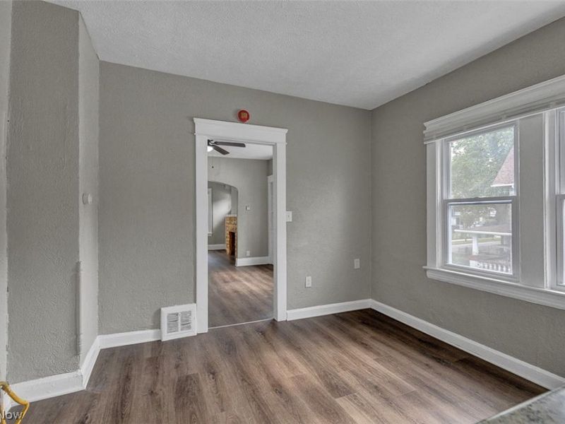 13608 Earlwood Road, Cleveland, OH 44110 Photo 13