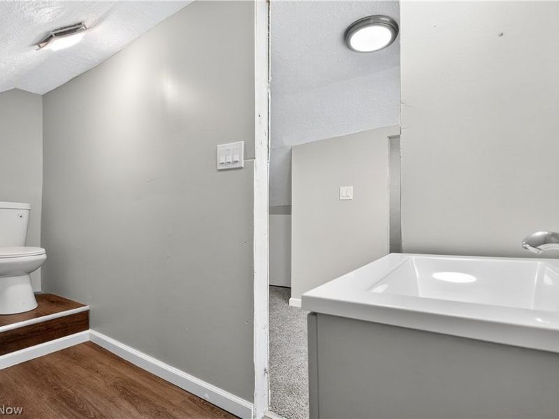 13608 Earlwood Road, Cleveland, OH 44110 Photo 24