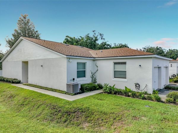 1415 OAK PLACE , Unit D, APOPKA, FL 32712