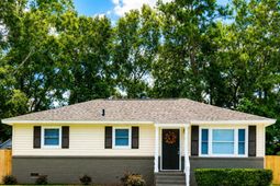 221 Farm Road photo 4