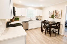 221 Farm Road photo 4