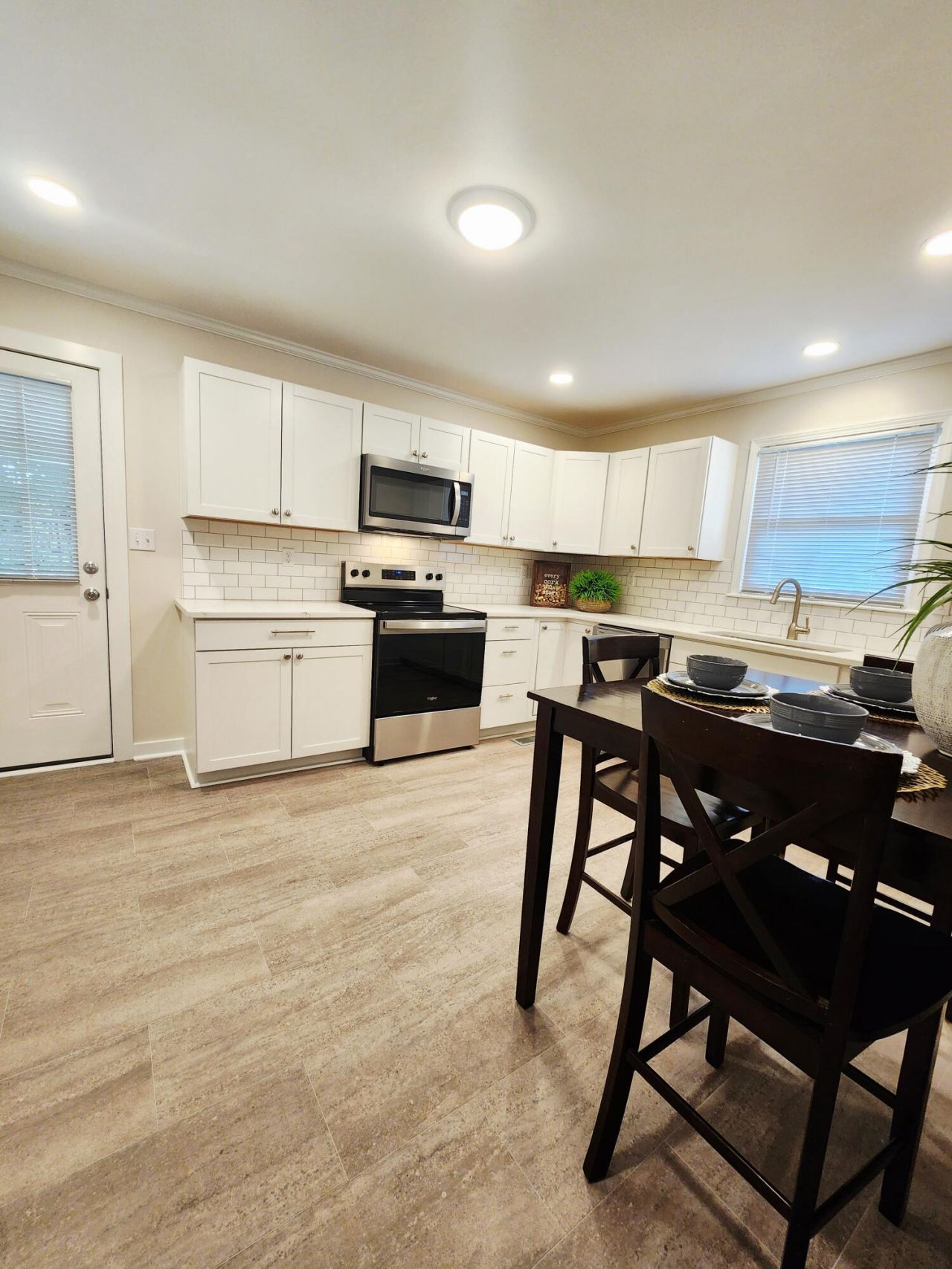 221 Farm Road Photo 8
