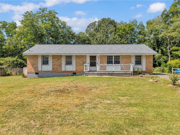 8229 Kendrick Road , Jonesboro, GA 30238