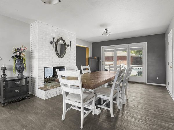 2360 Burton Ave, Burley, ID 83318