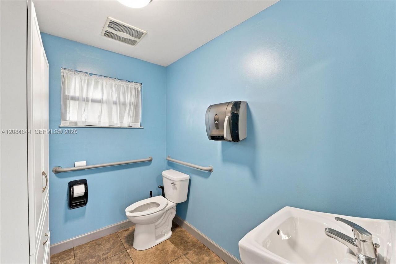 645 Old Dixie Hwy, Sebastian, FL 32958 Photo