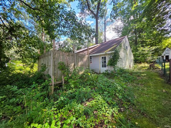 51855 E County Line Road, Unit Lot 5, Middlebury, IN 46540