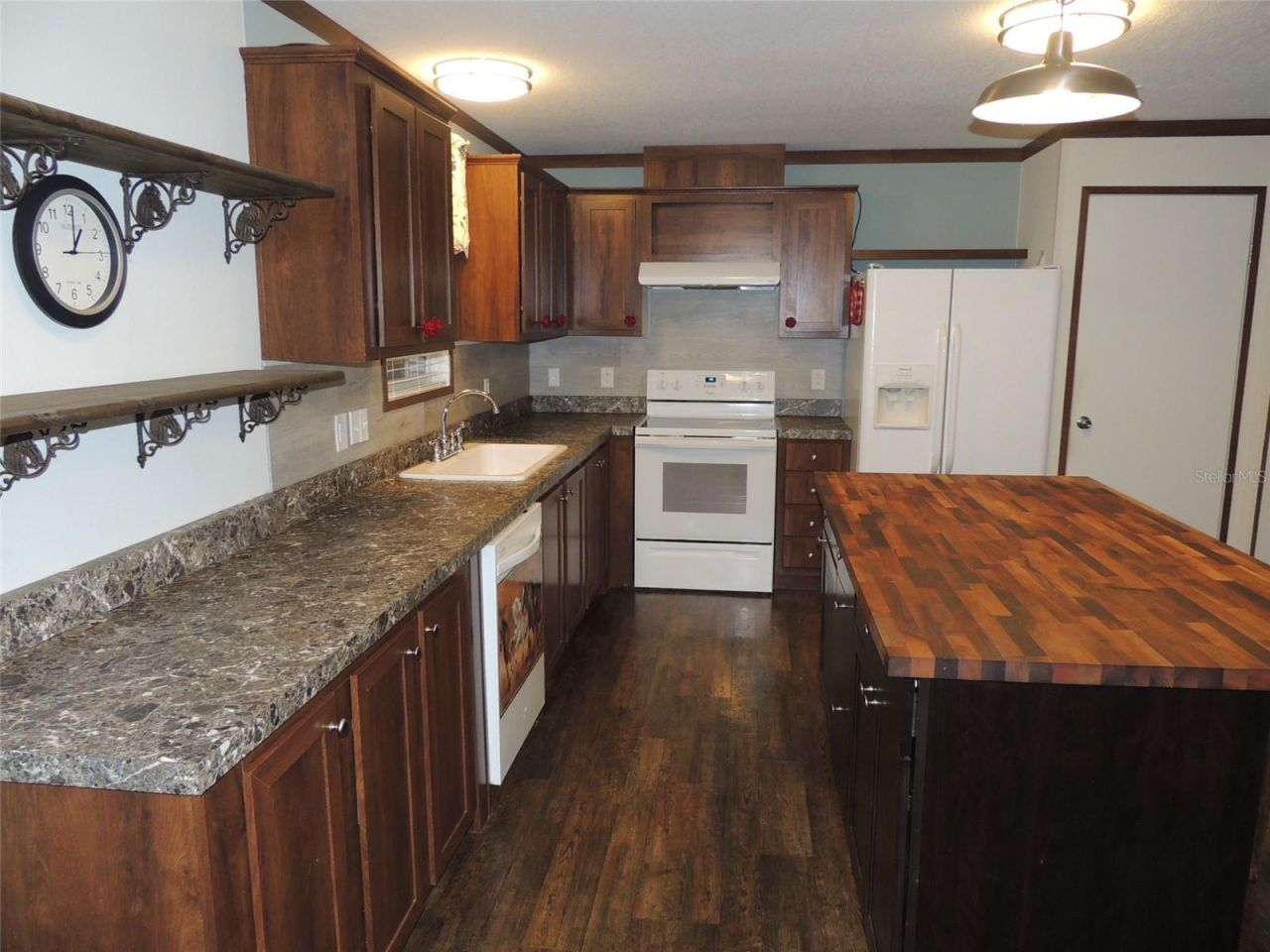 5950 NE 107th Court, Bronson, FL 32621 Photo