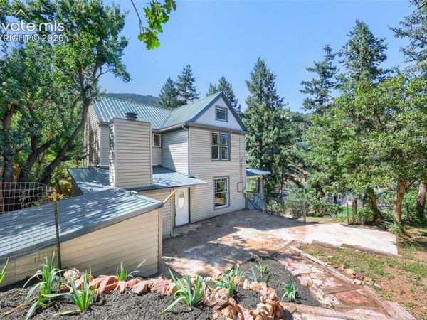 328 Spring Street, Manitou Springs, CO 80829