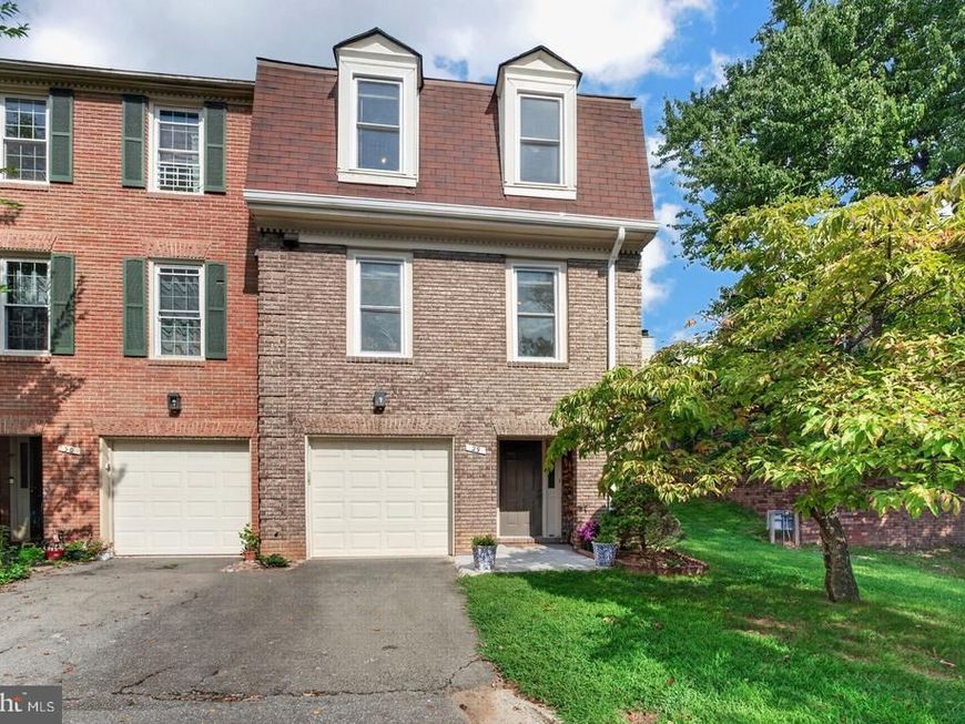 29 Ritchfield Court, Rockville, MD 20850 Main Photo
