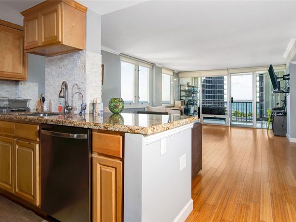 2200 NE 33RD Avenue, Unit 9A, Fort Lauderdale, FL 33305