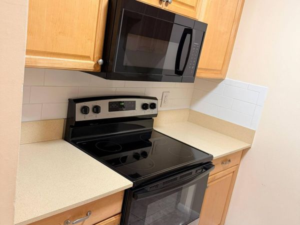 1020 CRYSTAL LAKE Drive, Unit 209, Deerfield Beach, FL 33064
