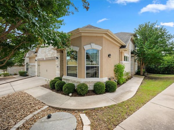 214 Darwins WAY , Lakeway, TX 78734