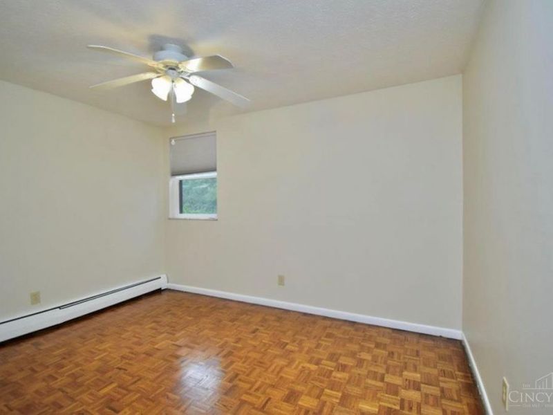 4908 Chalet Drive, Unit 403, Saint Bernard, OH 45217 Photo 10